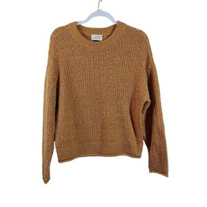 Universal Thread Ladies Long Sleeve Crew Neck Sweater